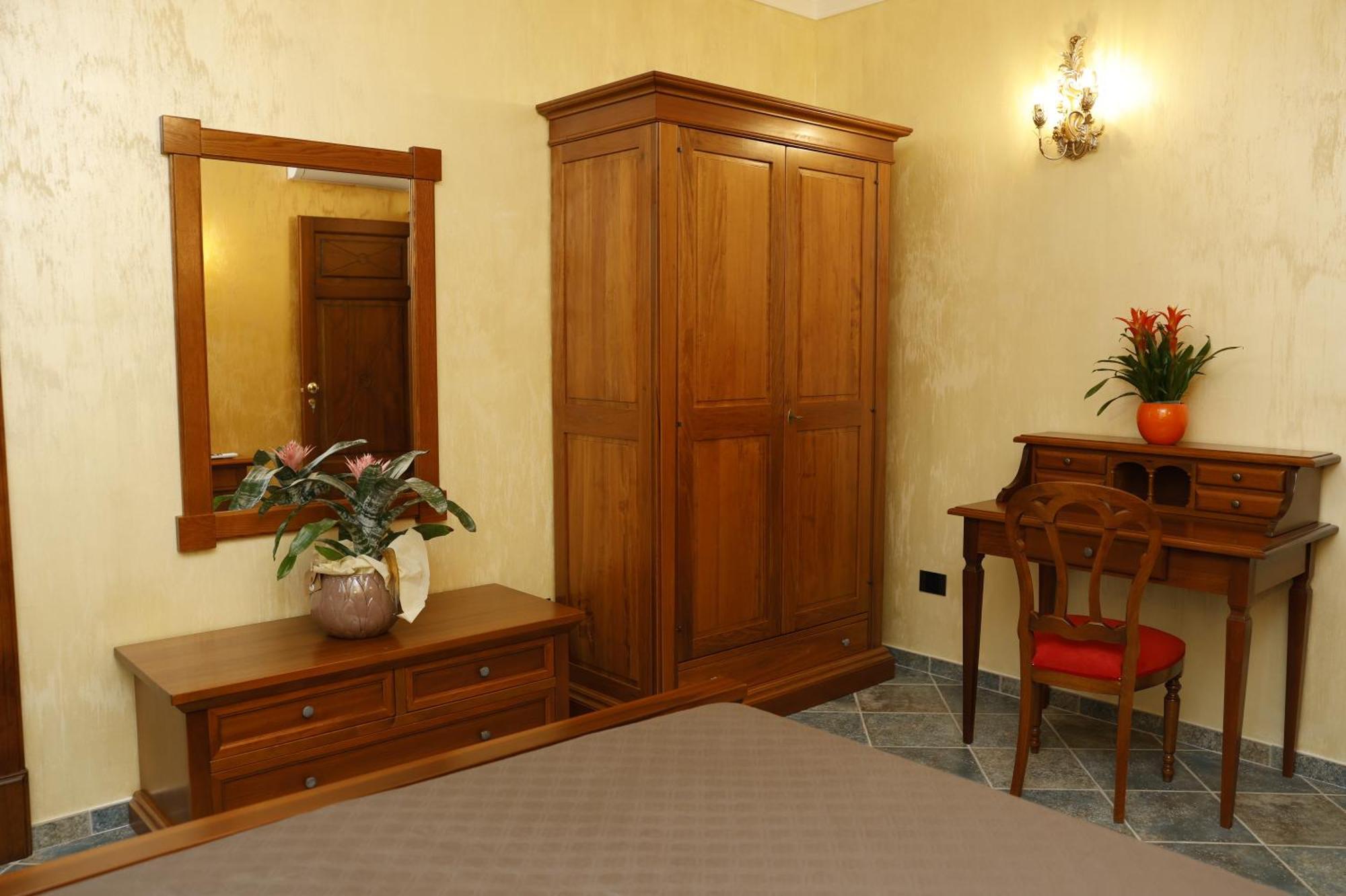 Tenuta Rosa - Gastronomia E Relax Montesano Scalo ภายนอก รูปภาพ