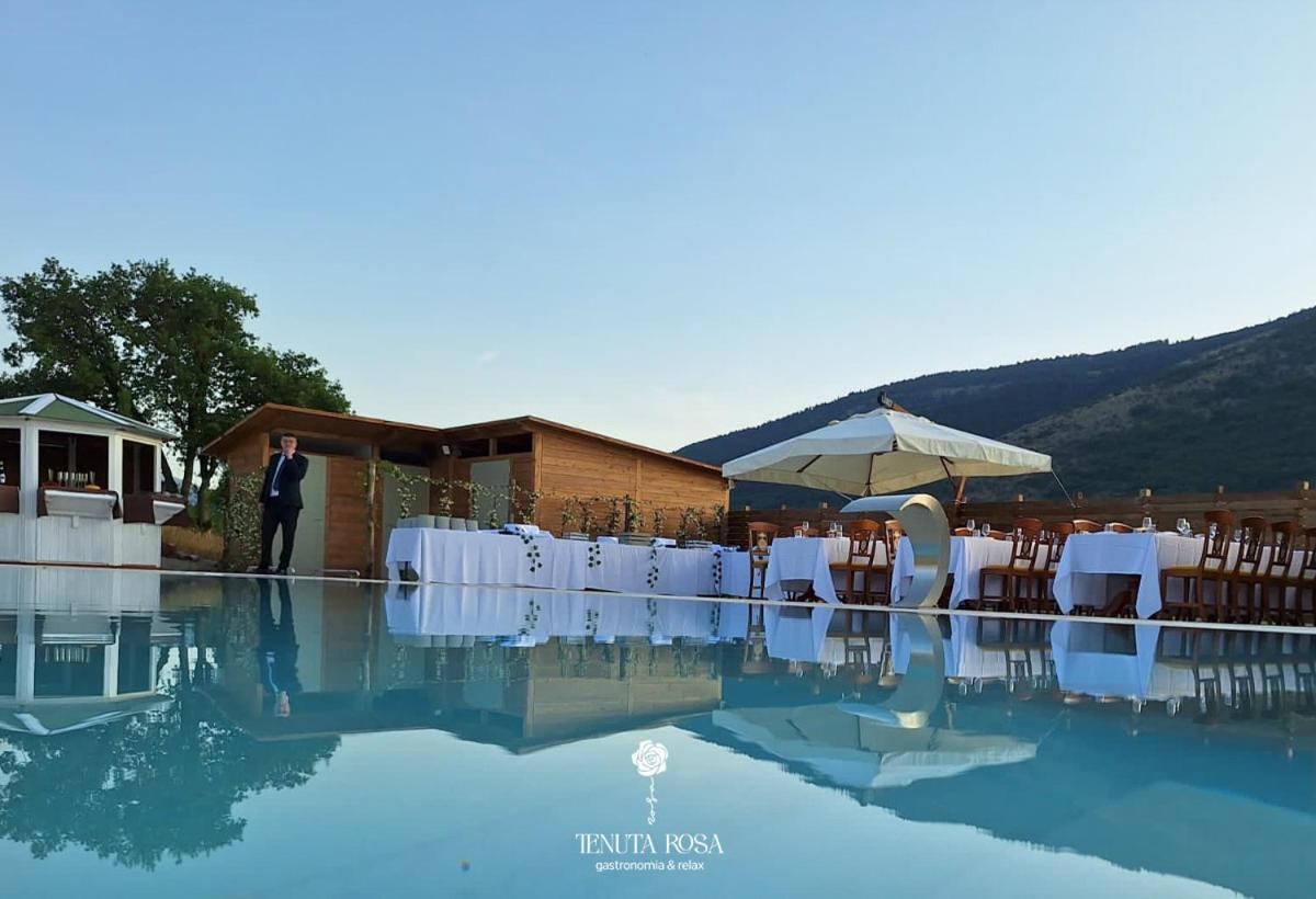 Tenuta Rosa - Gastronomia E Relax Montesano Scalo ภายนอก รูปภาพ